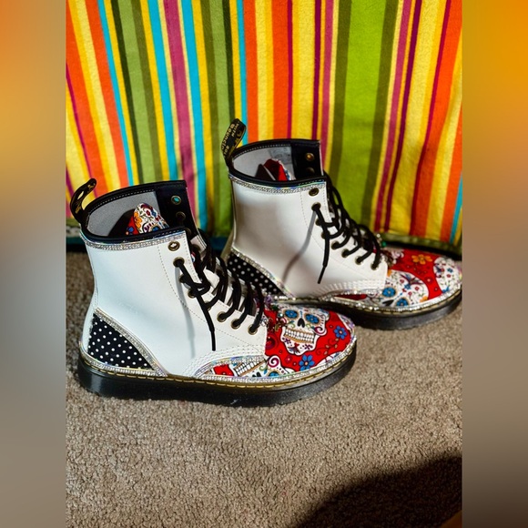 New Dr Martens "Zavala" Boots - I Remixed - Picture 5 of 7